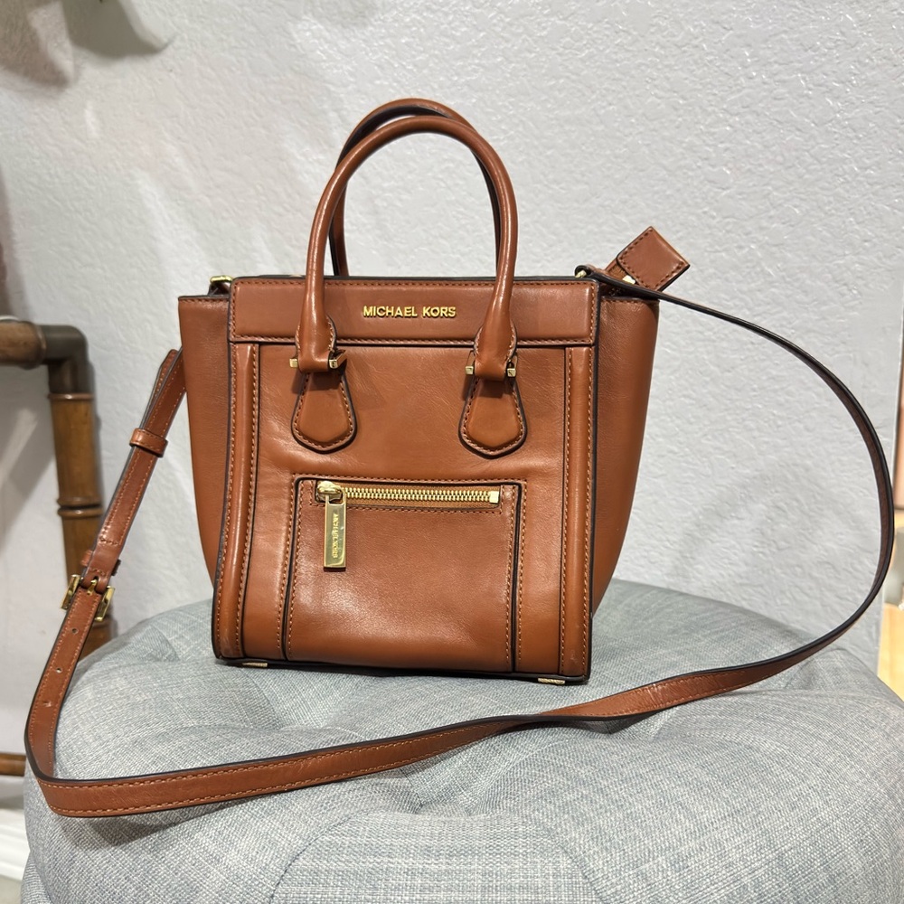 Michael Kors Colette Satchel crossbody top handle bag